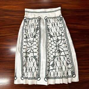 Tory Burch pleated cream cream and green skirt